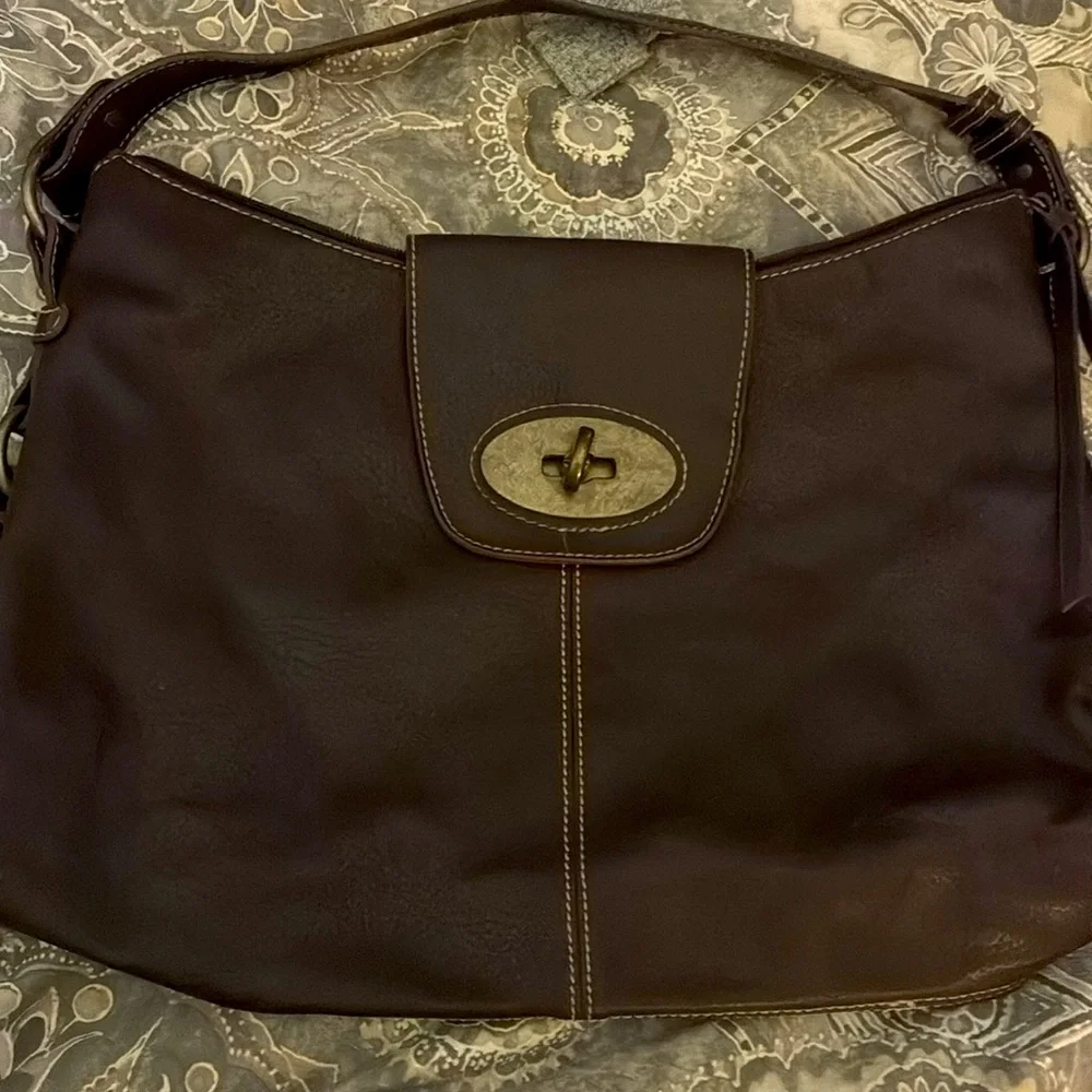 Chic‎ Brown Shoulder Bag